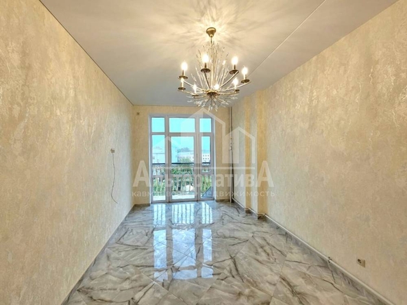 
   Продам 1-комнатную, 48.1 м², Жмакина ул

. Фото 2.