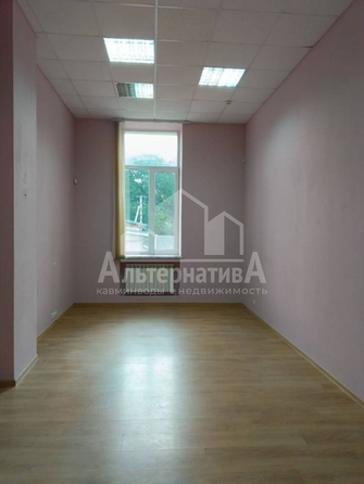 
  Продается универсальное помещение, 1031.8 м², Володарского ул
. Фото 12.