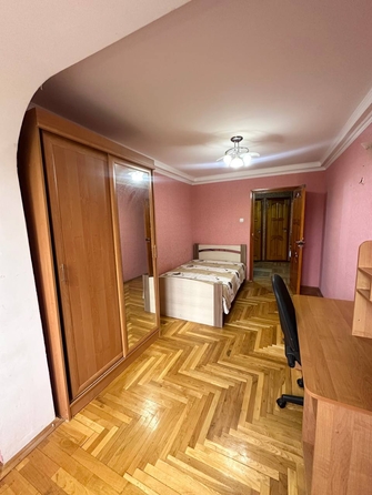 
  Продается 3-комн. квартира, 74 м², Адмиральского ул, д. 33
. Фото 3.