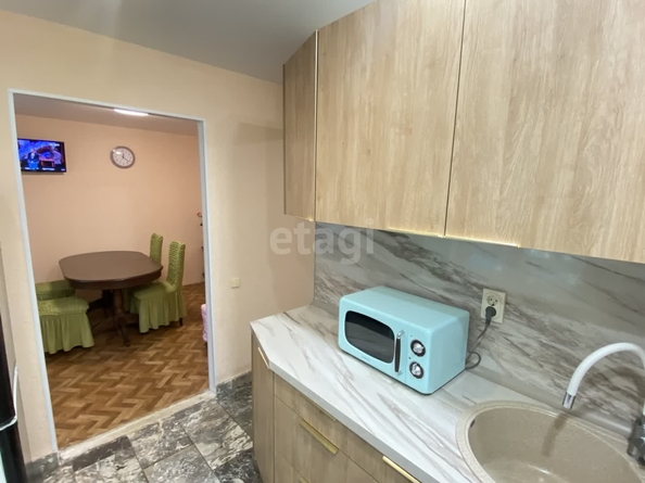 
  Продается 3-комн. квартира, 63 м², 50 лет ВЛКСМ ул, д. 24/2
. Фото 4.