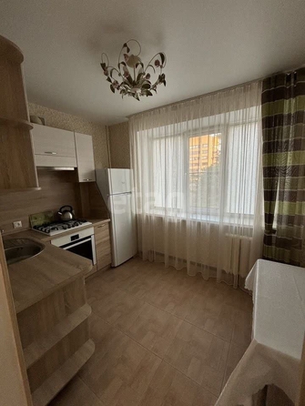 
   Продам 2-комнатную, 50.1 м², Ленина ул, 268

. Фото 3.