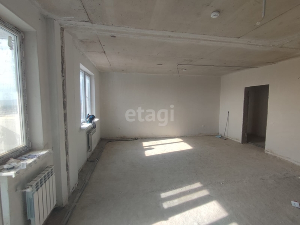 
  Продается 3-комн. квартира, 93 м², Южный обход ул, д. 1/1
. Фото 15.