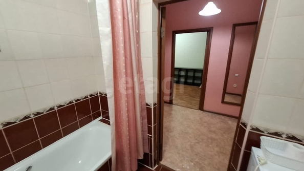 
  Продается 1-комн. квартира, 46 м², Тухачевского ул, д. 12а
. Фото 7.