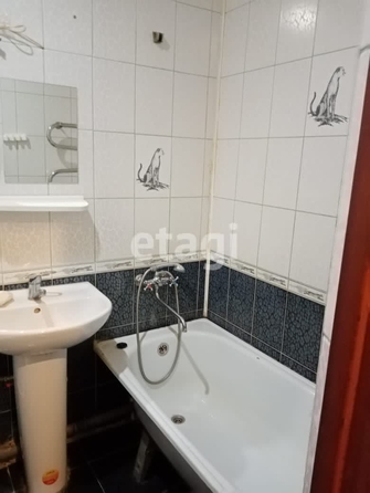 
  Сдам в аренду 1-комнатную квартиру, 38 м², Ставрополь

. Фото 9.