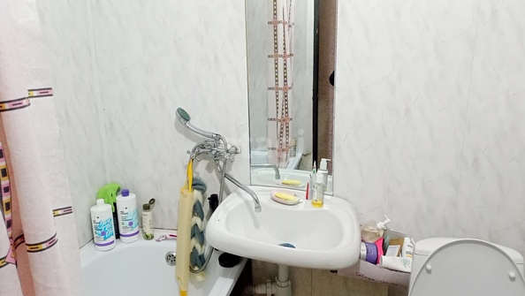 
   Продам 2-комнатную, 48 м², Мира ул, 463

. Фото 13.