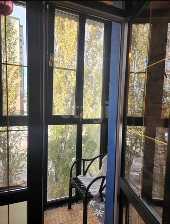 
   Продам 2-комнатную, 50.1 м², Дзержинского ул, 2а

. Фото 3.