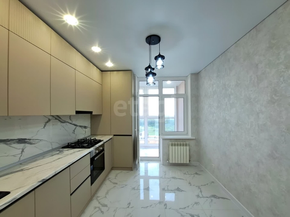 
   Продам 2-комнатную, 53 м², Матрёны Наздрачёвой ул, 3/3к1

. Фото 2.