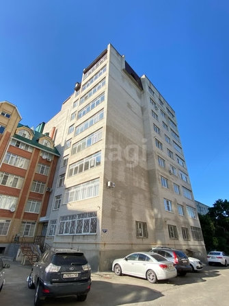 
   Продам 3-комнатную, 137 м², Восточный пер, 8

. Фото 1.