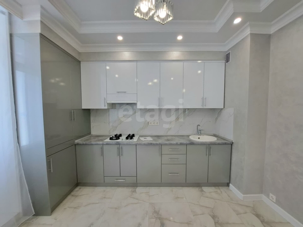 
  Продается 2-комн. квартира, 49.5 м², Матрёны Наздрачёвой ул, д. 7
. Фото 2.