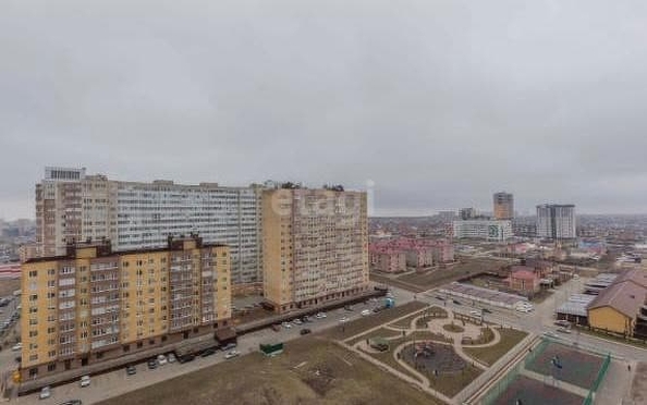 
   Продам 1-комнатную, 37.2 м², Доваторцев ул, 90

. Фото 15.