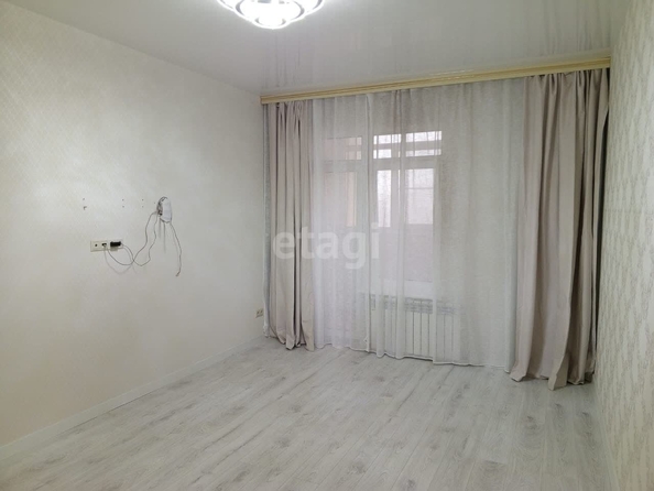 
  Продается 3-комн. квартира, 77.2 м², Кулакова пр-кт, д. 71
. Фото 8.