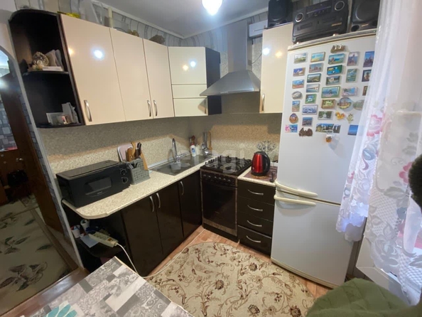 
  Продается 3-комн. квартира, 59.3 м², Доваторцев ул, д. 15
. Фото 3.