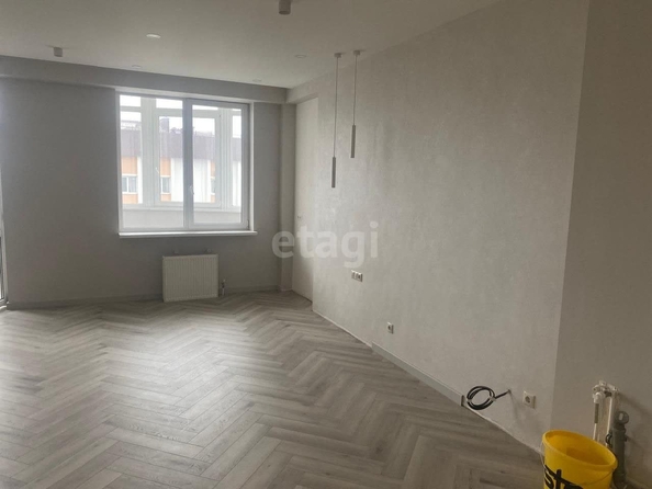 
   Продам 1-комнатную, 54 м², Мира ул, 284/1

. Фото 1.