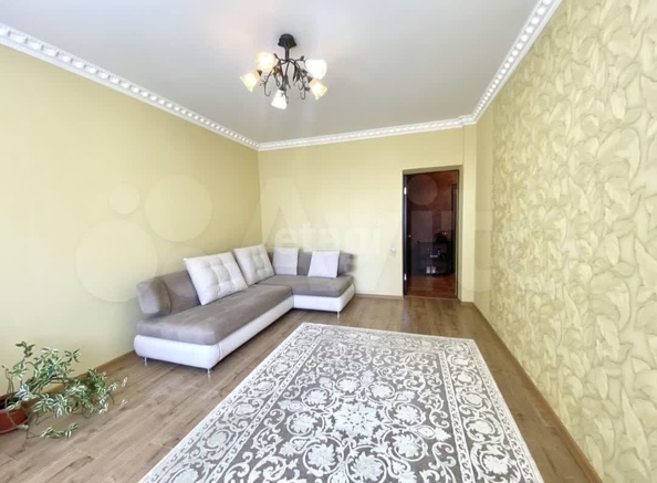 
  Продается 1-комн. квартира, 38.7 м², Пирогова ул, д. 74
. Фото 2.