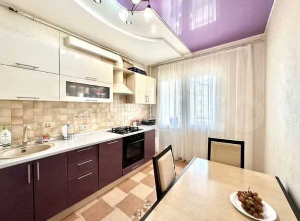 
  Продается 1-комн. квартира, 38.7 м², Пирогова ул, д. 74
. Фото 4.