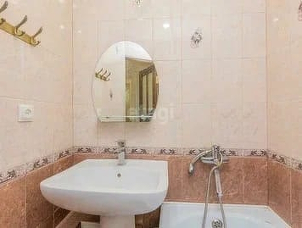 
  Продается 3-комн. квартира, 55.1 м², Объездная ул, д. 9
. Фото 5.