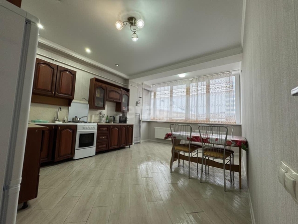 
   Продам 3-комнатную, 97.2 м², Лермонтова ул, 198

. Фото 1.