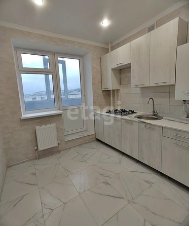 
  Продается 1-комн. квартира, 32.3 м², Пригородная ул, д. 251ак2
. Фото 2.