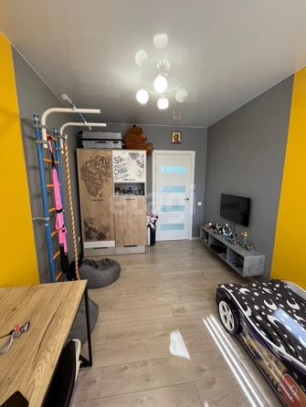 
   Продам 3-комнатную, 72 м², Ленина ул, 417и

. Фото 10.