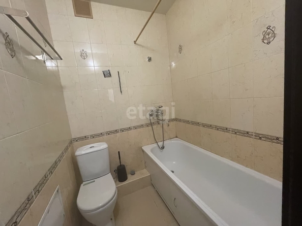 
   Продам 1-комнатную, 35 м², Доваторцев ул, 86/1

. Фото 9.