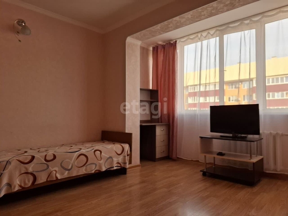 
  Сдам в аренду 1-комнатную квартиру, 52 м², Ставрополь

. Фото 2.
