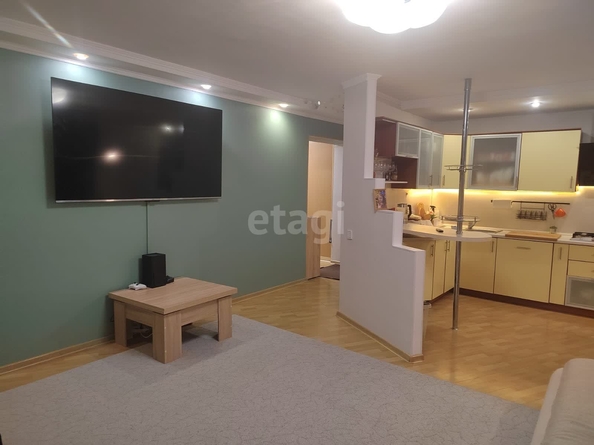 
   Продам 3-комнатную, 84.7 м², Чехова ул, 110

. Фото 6.
