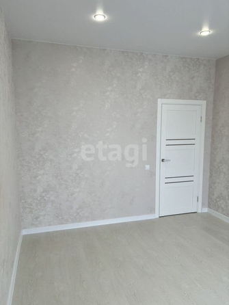 
   Продам 1-комнатную, 42.3 м², 50 лет ВЛКСМ ул, 11/1

. Фото 3.