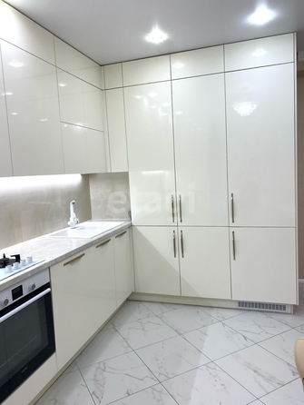 
   Продам 4-комнатную, 99 м², Рогожникова ул, 23/1

. Фото 2.
