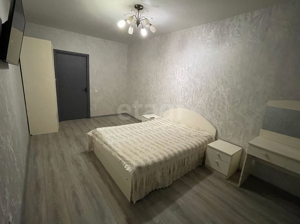 
   Продам 1-комнатную, 43.4 м², Октябрьская ул, 190/1

. Фото 9.