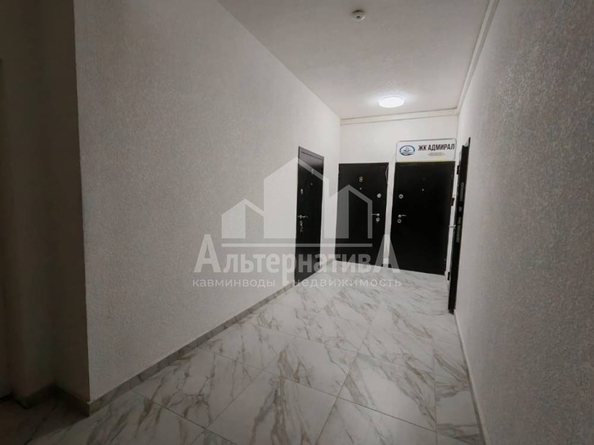 
  Продается 1-комн. квартира, 52.2 м², Октябрьская ул
. Фото 12.