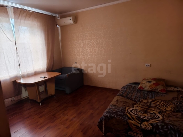 
  Продается 1-комн. квартира, 35.9 м², Родосская ул, д. 11
. Фото 4.
