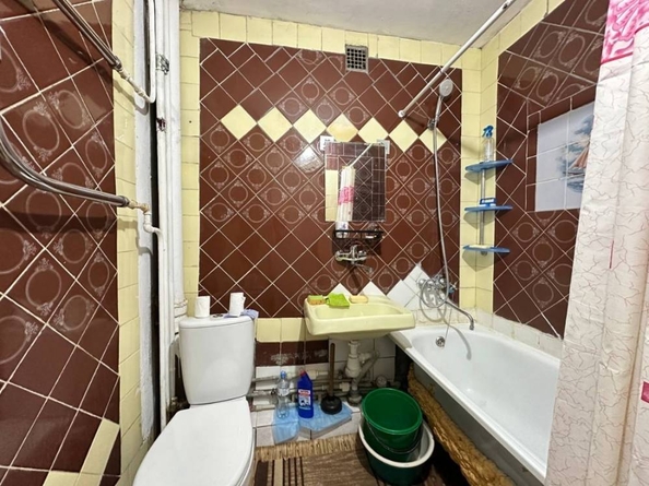 
  Продается 1-комн. квартира, 36 м², Калинина ул
. Фото 9.