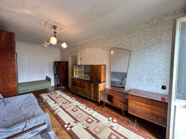 
  Продается 1-комн. квартира, 33 м², Островского ул
. Фото 2.