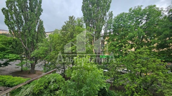 
  Продается 3-комн. квартира, 56 м², 40 лет Октября ул
. Фото 8.