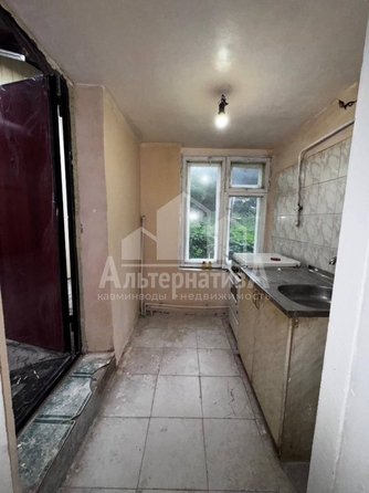 
  Продается 3-комн. квартира, 44 м², Артема ул
. Фото 8.