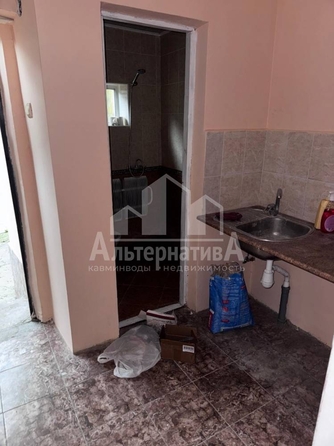 
  Продается 3-комн. квартира, 44 м², Артема ул
. Фото 9.