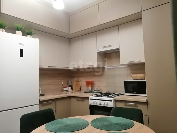 
  Продается 1-комн. квартира, 33.4 м², Доваторцев ул, д. 90а
. Фото 2.