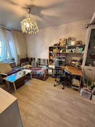 
  Продается 1-комн. квартира, 35 м², Гагарина ул
. Фото 5.