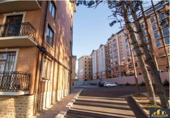 
  Продается 2-комн. квартира, 74 м², Парковая ул
. Фото 1.