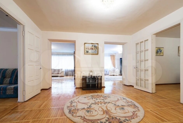 
  Продается 3-комн. квартира, 164.6 м², Жуковского ул
. Фото 3.