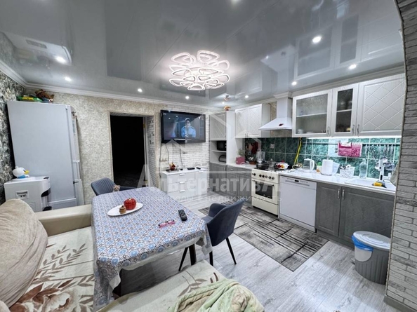 
  Продается дом, 120 м², Кисловодск
. Фото 2.