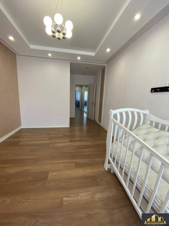 
  Продается 3-комн. квартира, 106 м², Октябрьская ул
. Фото 9.