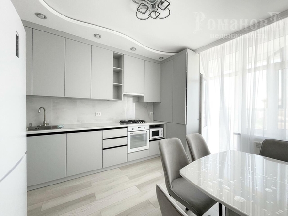 
  Сдается 2-комн. квартира, 64.5 м², генерала Маргелова ул, д. 7/1
. Фото 3.