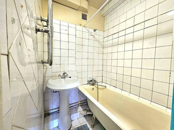 
  Продается 3-комн. квартира, 64.3 м², Свердлова ул
. Фото 20.