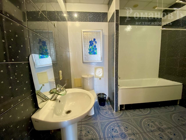 
  Продается 2-комн. квартира, 71 м², Осипенко ул, д. 8
. Фото 27.