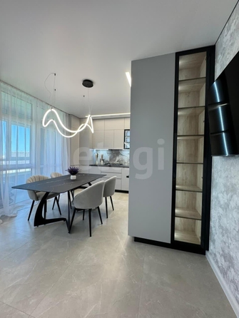 
  Продается 2-комн. квартира, 77 м², ЖК Высота, литер 4.2
. Фото 3.