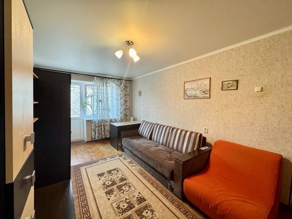 
  Продается 2-комн. квартира, 44 м², Московская ул, д. 72
. Фото 2.