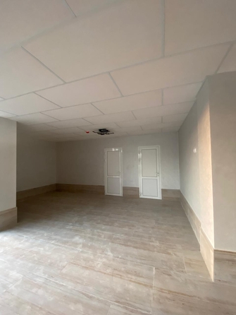 
  Продается 1-комн. квартира, 43 м², Украинская ул, д. 39
. Фото 2.