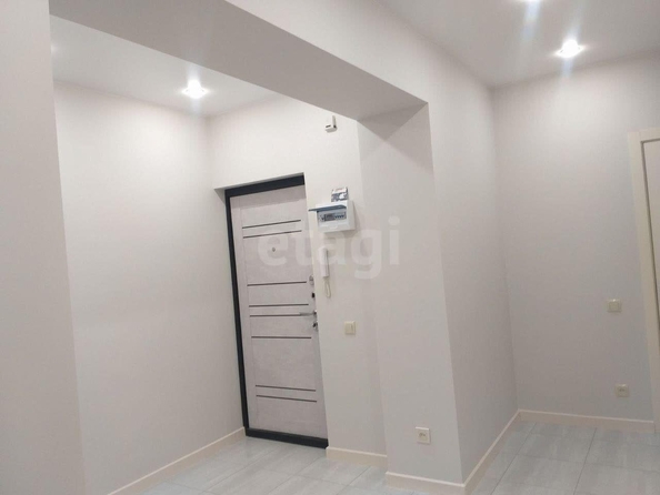 
  Продается 2-комн. квартира, 70 м², Доваторцев ул, д. 90
. Фото 14.