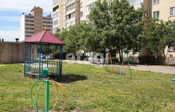 
  Продается 2-комн. квартира, 54 м², Серова ул, д. 480
. Фото 15.
